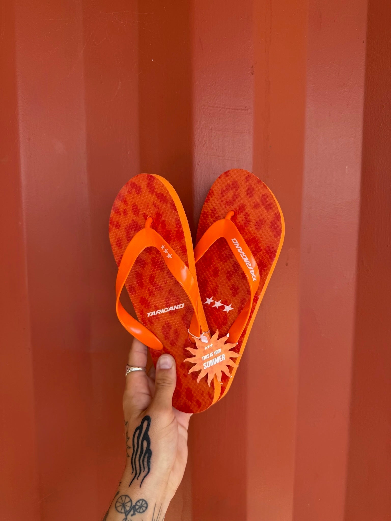 Momo Flip Flops - TARIGANO